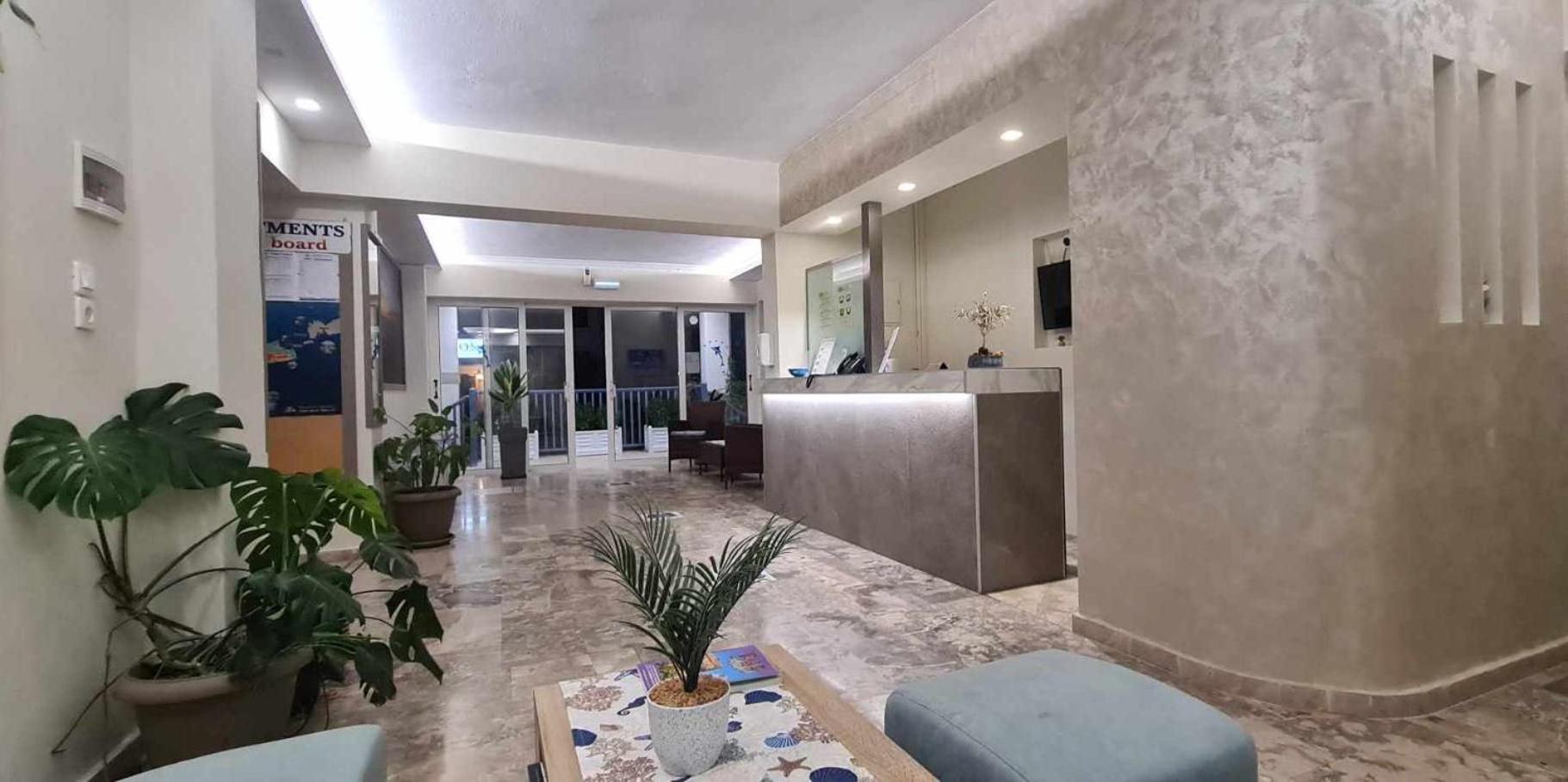 Luis Apartments マスティハリ エクステリア 写真