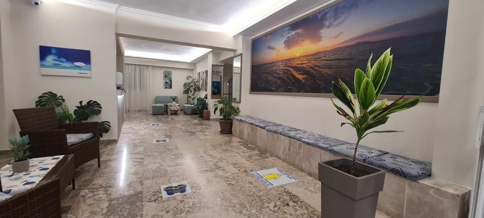 Luis Apartments マスティハリ エクステリア 写真