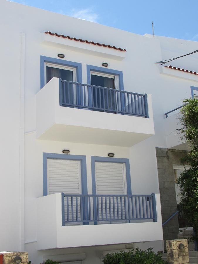 Luis Apartments マスティハリ エクステリア 写真